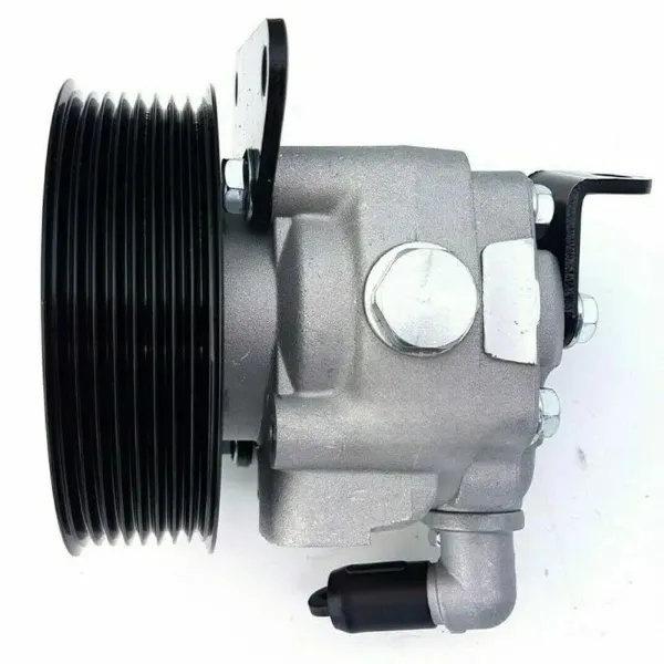 Pompa wspomagania hydraulicznego kierownicy LR014090 Land Rover